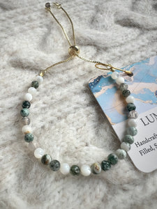 Green & White Tree Agate & Mother of Pearl Bracelet with Gold Adjustable Slider Fastening