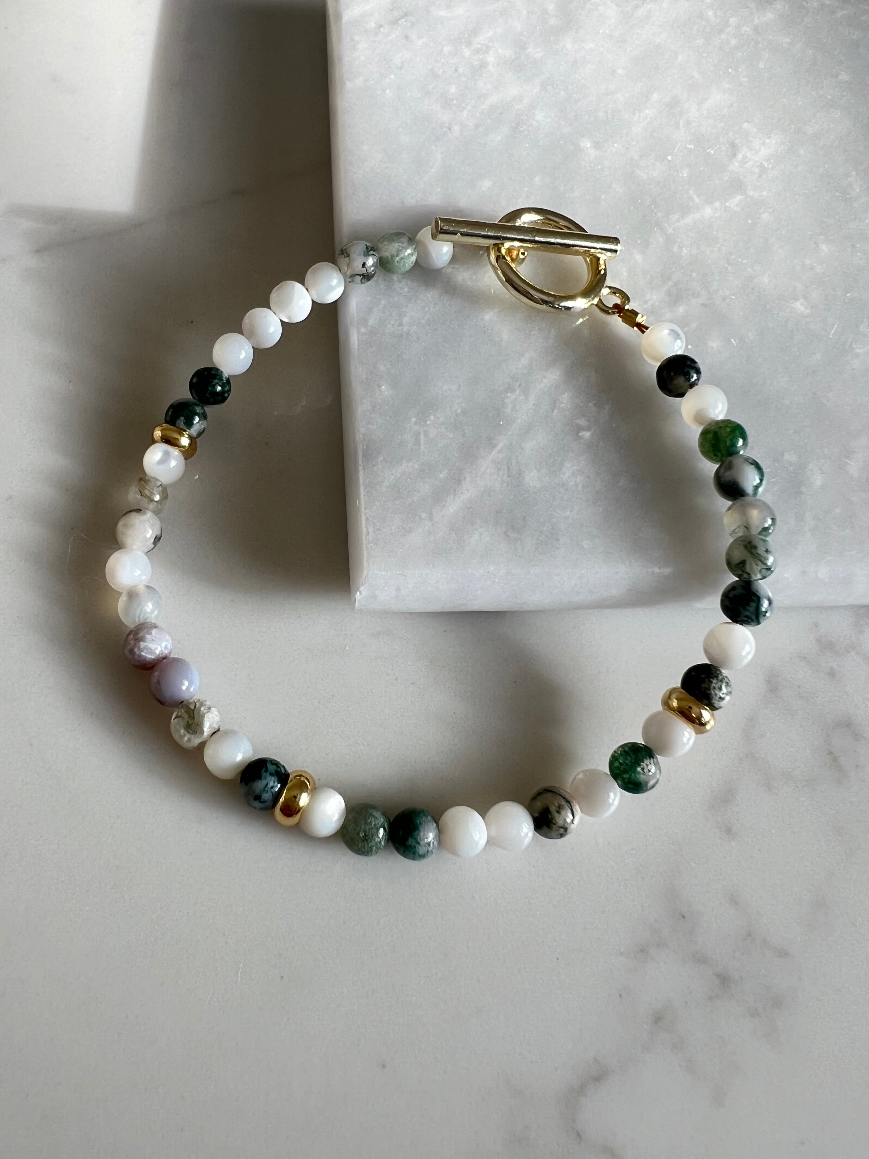 Green & White Tree Agate & Mother of Pearl Bracelet with Gold Toggle Clasp