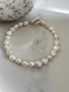 Freshwater Pearl Bracelet with Gold Toggle Clasp